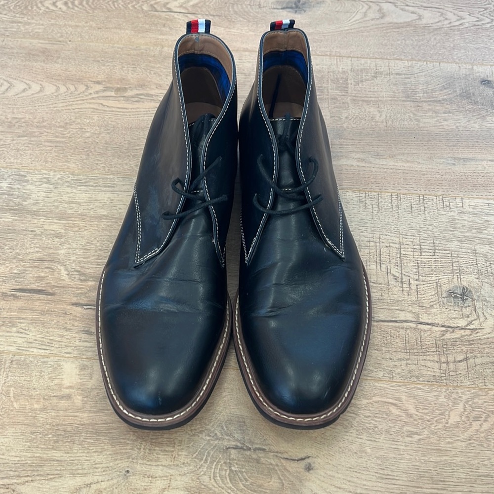 Tommy Hilfiger mens dress shoes